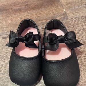 Faded Glory/ Black Dress Shoes with Bow